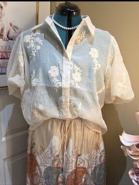 Nwt XL & L Ultra Pink White Embroidered Sheer Button-Down Top With Metalic Shiny